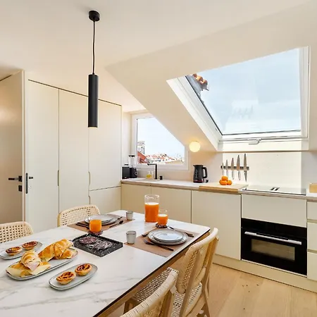 Whome Modern For Easy Everyday Living Daire *